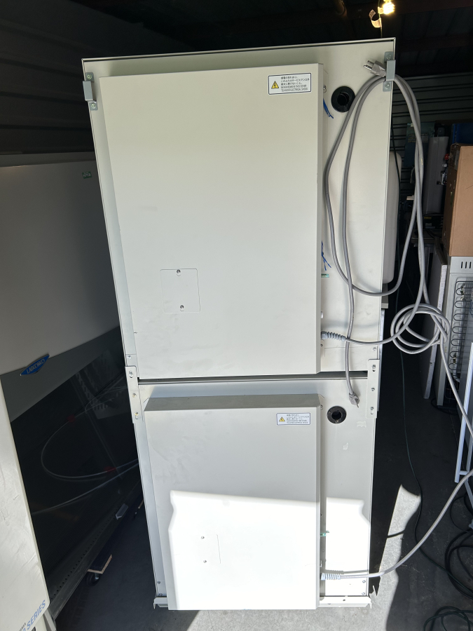 Sanyo MCO-20AIC Dual-Stack CO2 Incubator; 51217403, 51217396, photo 1 of 9