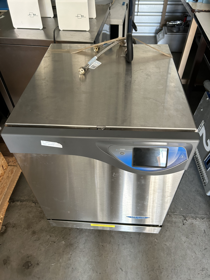 Labconco Glassware Washer, photo 1 of 10