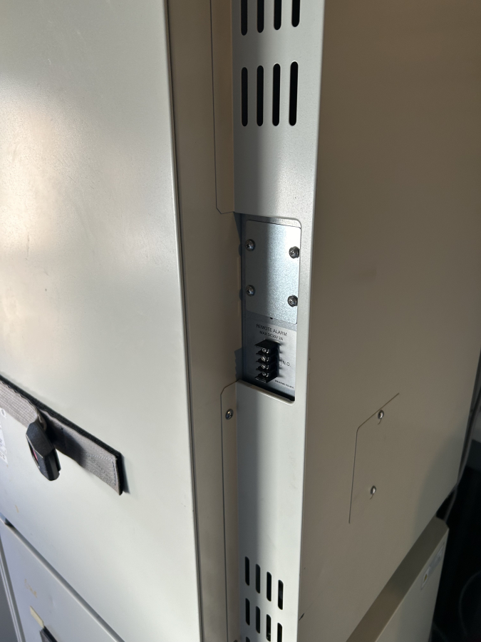 Sanyo MCO-20AIC Dual-Stack CO2 Incubator; 51217403, 51217396, photo 8 of 9
