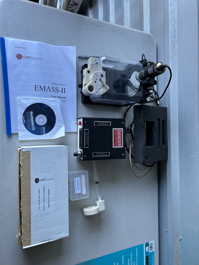 CMP Scientific Emass-II CE-MS Ion Source + DinoCapture 2.0 + Accessories, photo 1 of 18