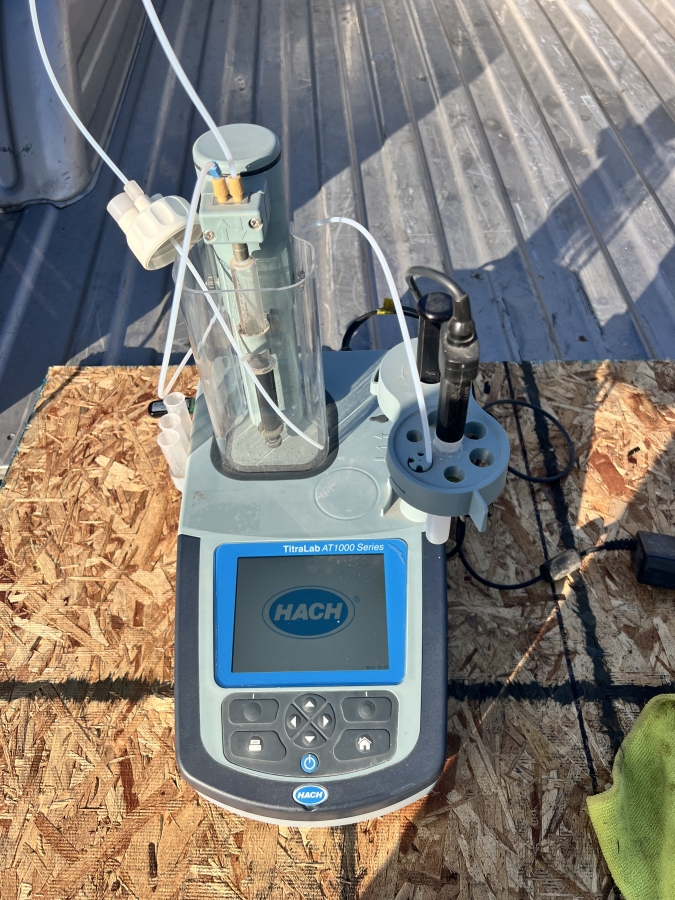 Hach AT1000 Potentiometric Titrator, photo 1 of 7