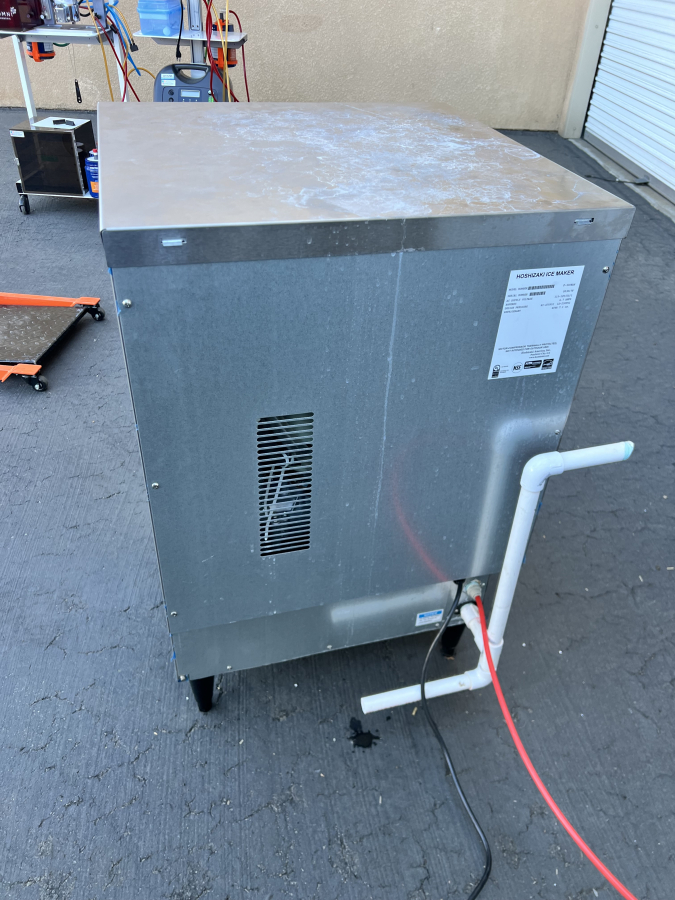 Hoshizaki F-330BAH Self-Contained Flake Air-Cooled Ice Maker , photo 4 of 5