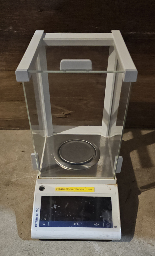 Mettler Toledo MS304TS /00 Analytical Balance 320 g d = 0.1 mg.; SN:B646324513, photo 1 of 13