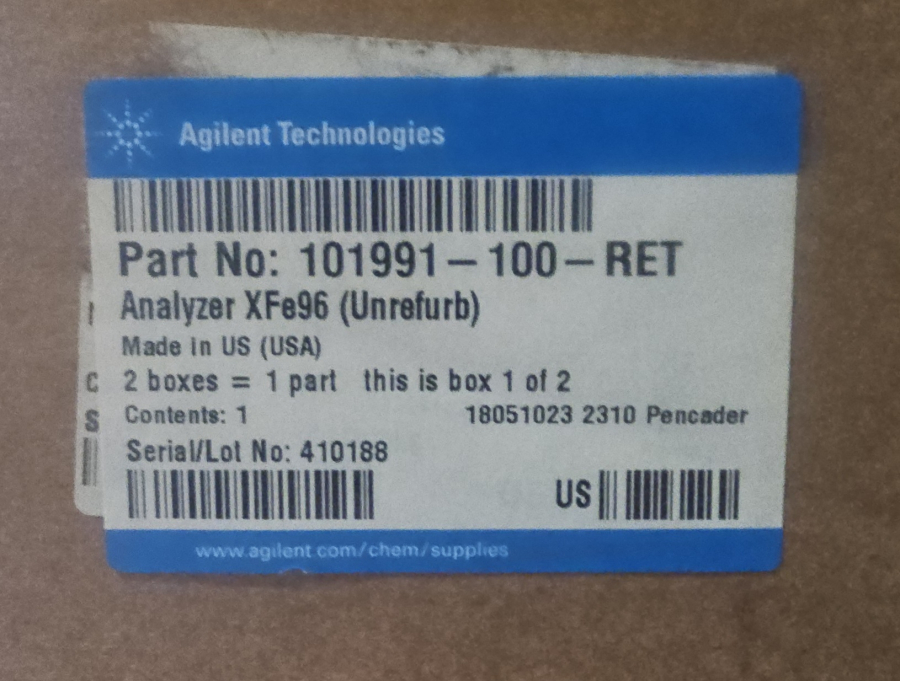 Seahorse Science Extracellular Flux Analyzer w/ Monitor; SN:410188, photo 2 of 52