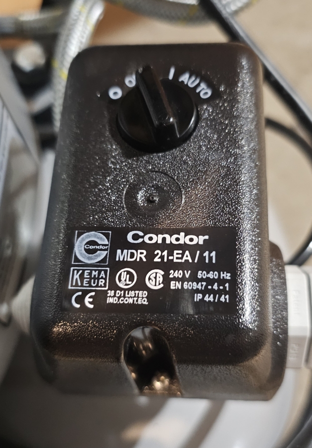 Jun-Air 6 Silent Compressor Oil Lubricated Clean Air 120 PSI Compact Unit , photo 9 of 13