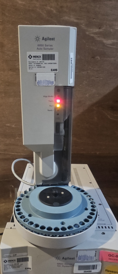Agilent 6850 Gas Chromatograph w/ G2880A Autosampler, FID, Amine Column, Gameboy controller, photo 1 of 44