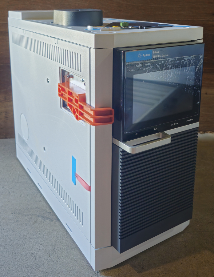 New Agilent 9000 Intuvo G3950A Gas Chromatograph US21200001 AUX, photo 49 of 50