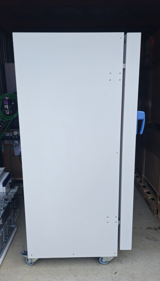 Thermo Scientific Heratherm IGS400 Microbiological Incubator; SN:42526836, photo 3 of 24