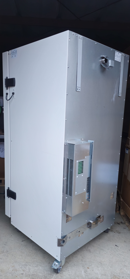 Thermo Scientific Heratherm IGS400 Microbiological Incubator; SN:42526836, photo 11 of 24