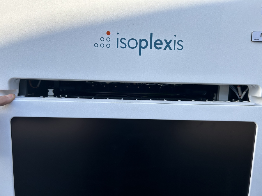 Isoplexis ISOLIGHT-1000-1 Single Cell Secreted Protein Analysis System; SN:ISL-0420-198, photo 9 of 16