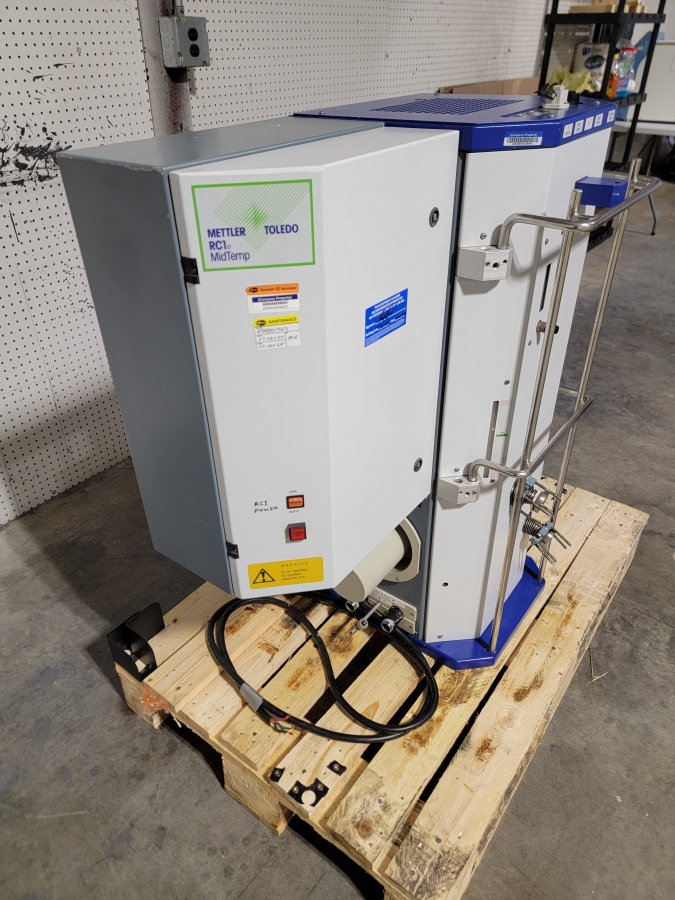 Mettler-Toledo RC1e Mid Temp Temperature Reaction Calorimeter; SN:5116089907, photo 8 of 13