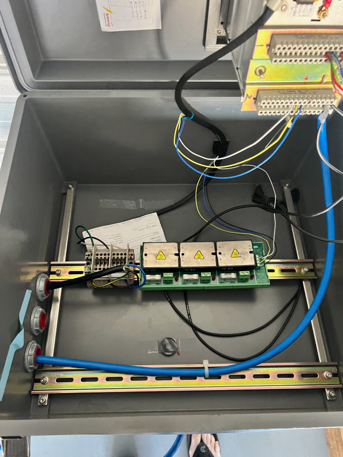 CMF100M339NU Micro Motion Flow Transmitter; SN:2145096/360892, photo 12 of 20