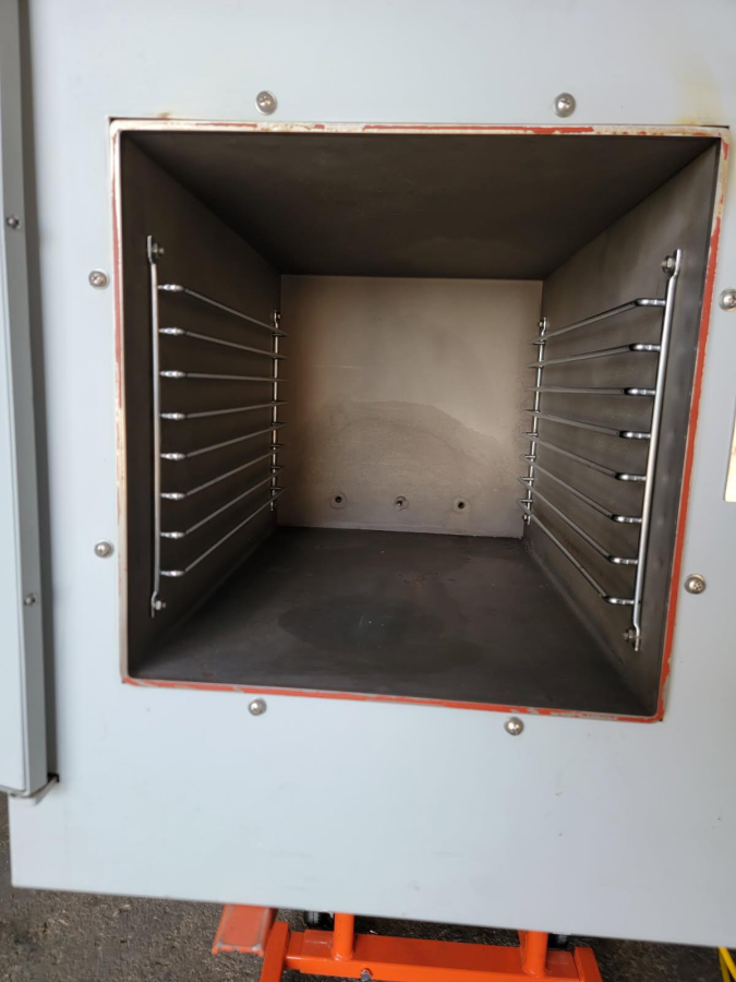 Fisher Scientific Isotemp 282A Vacuum Oven SN:108N0087, photo 17 of 18