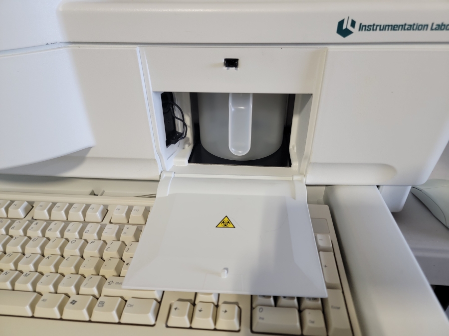 Instrumentation Laboratory ACL 10000 Coagulation Analyzer & Accessories; SN: 04120377, photo 13 of 46