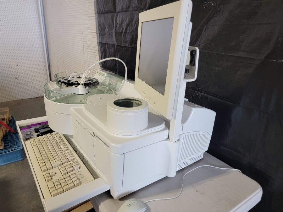 Instrumentation Laboratory ACL 10000 Coagulation Analyzer & Accessories; SN: 04120377, photo 14 of 46