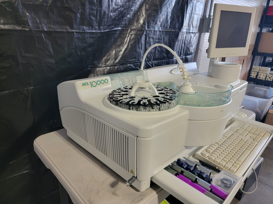 Instrumentation Laboratory ACL 10000 Coagulation Analyzer & Accessories; SN: 04120377, photo 15 of 46
