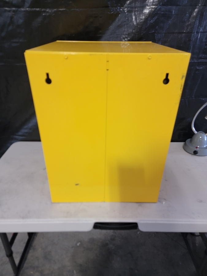 Justrite 4 Gal Flammable chemical countertop Workstation Safety storage Cabinet, photo 6 of 6