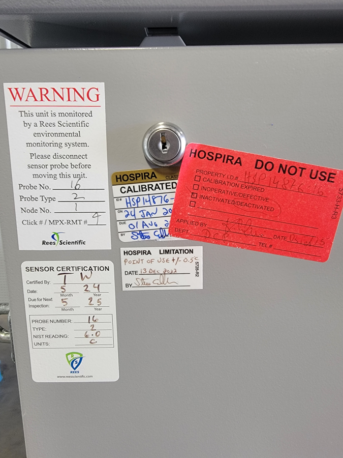 Thermo TSX2305SA 5°C Refrigerator; 115V; SN:11423310012200509, photo 2 of 27