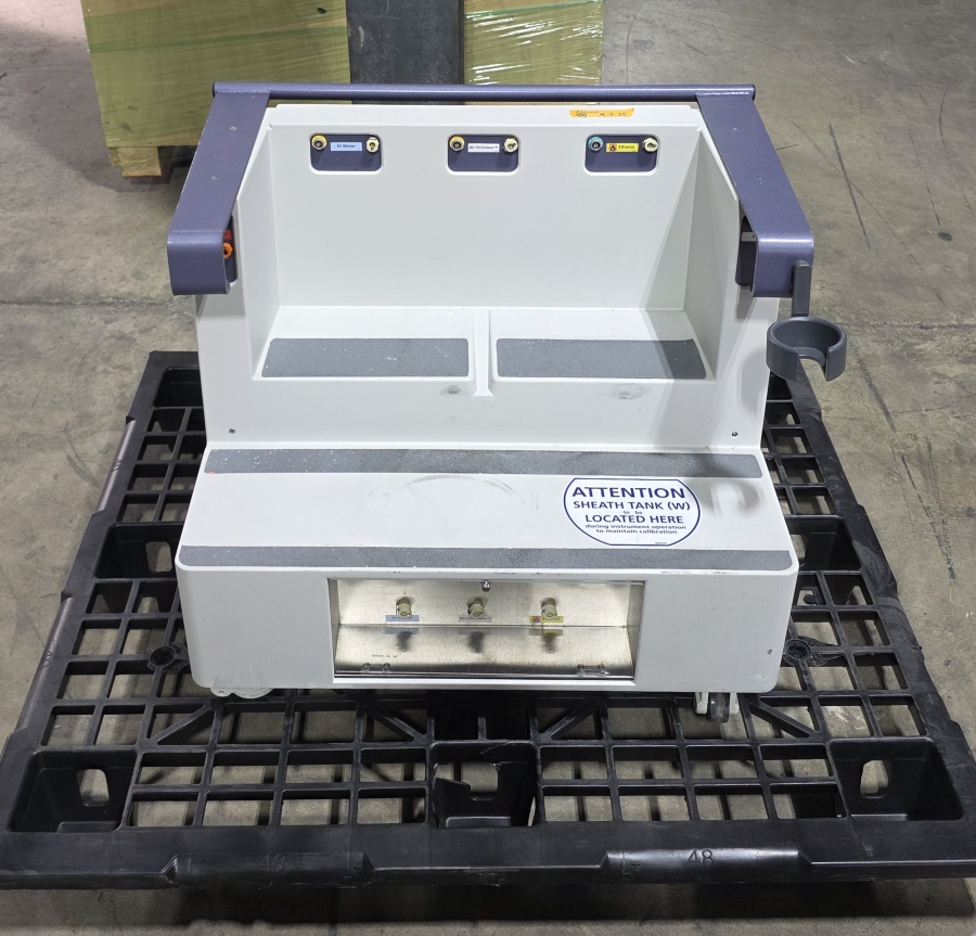 Becton Dickenson BD FACSCanto II 339473 Clinical Flow Cytometer w/ FACSAria II Fluidics Cart; SN:R33947300255, photo 10 of 55