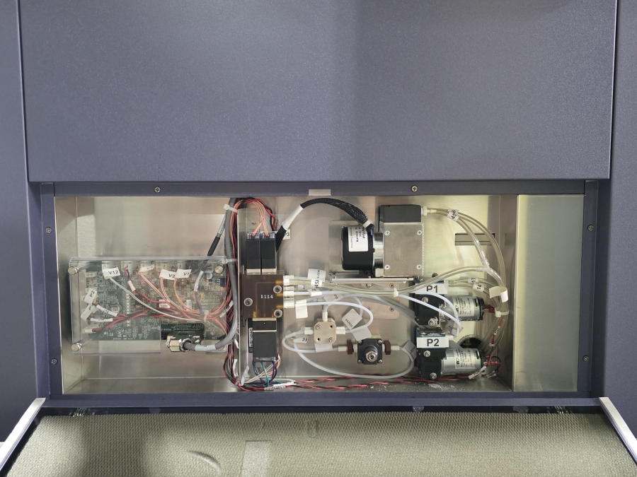 Becton Dickenson BD FACSCanto II 339473 Clinical Flow Cytometer w/ FACSAria II Fluidics Cart; SN:R33947300255, photo 15 of 55