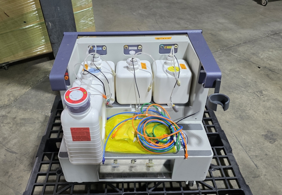Becton Dickenson BD FACSCanto II 339473 Clinical Flow Cytometer w/ FACSAria II Fluidics Cart; SN:R33947300255, photo 25 of 55