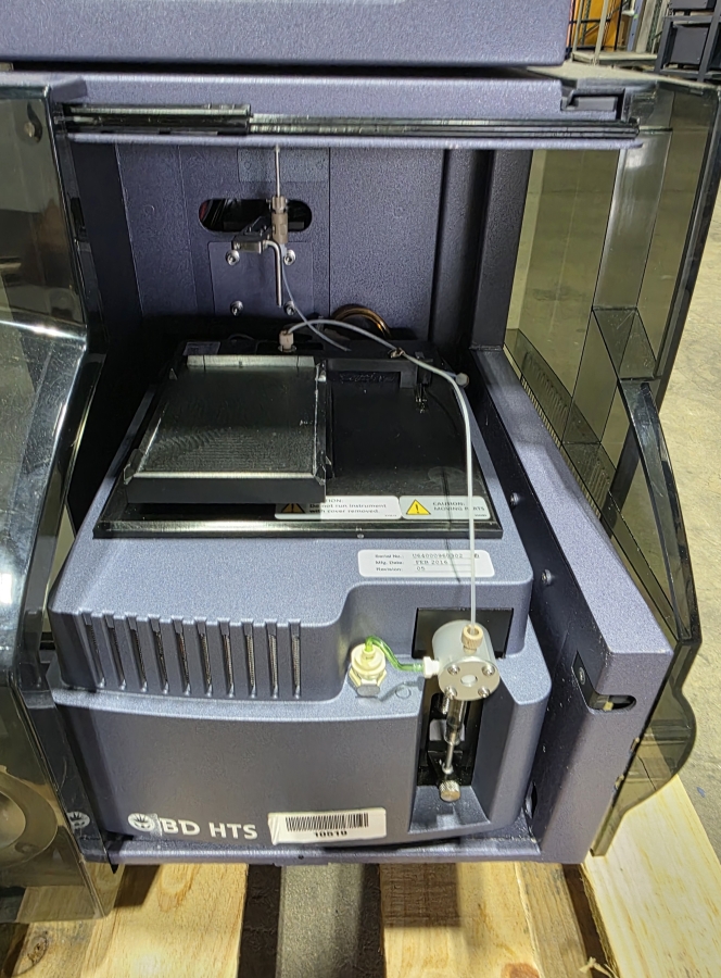Becton Dickenson BD FACSCanto II 339473 Clinical Flow Cytometer w/ FACSAria II Fluidics Cart; SN:R33947300255, photo 46 of 55