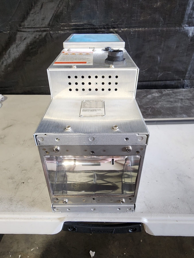 2021 Heraeus P300MQ Power Supply & I300MB Irradiator, 240V, 60Hz & Fusion UV System; SN: 700806/700802 &  700621/700799, photo 14 of 25