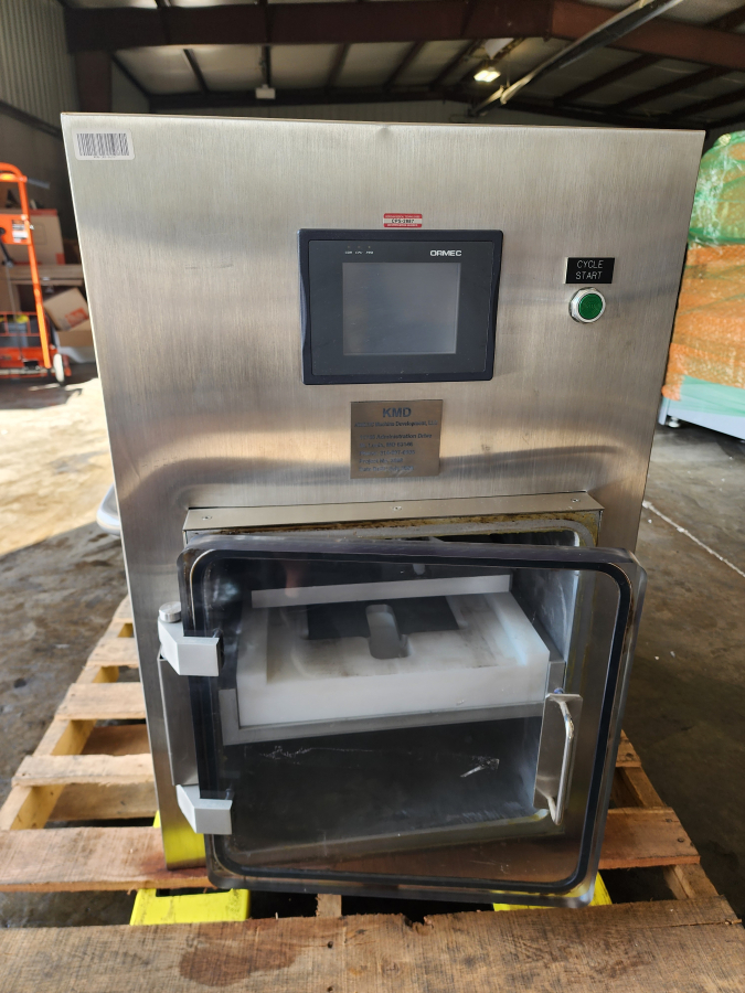 KMD 3599 SS Vacuum Forming Press System w/ GE Pump Motor & parts 2008 SS; SN:CPS-2887, photo 1 of 18