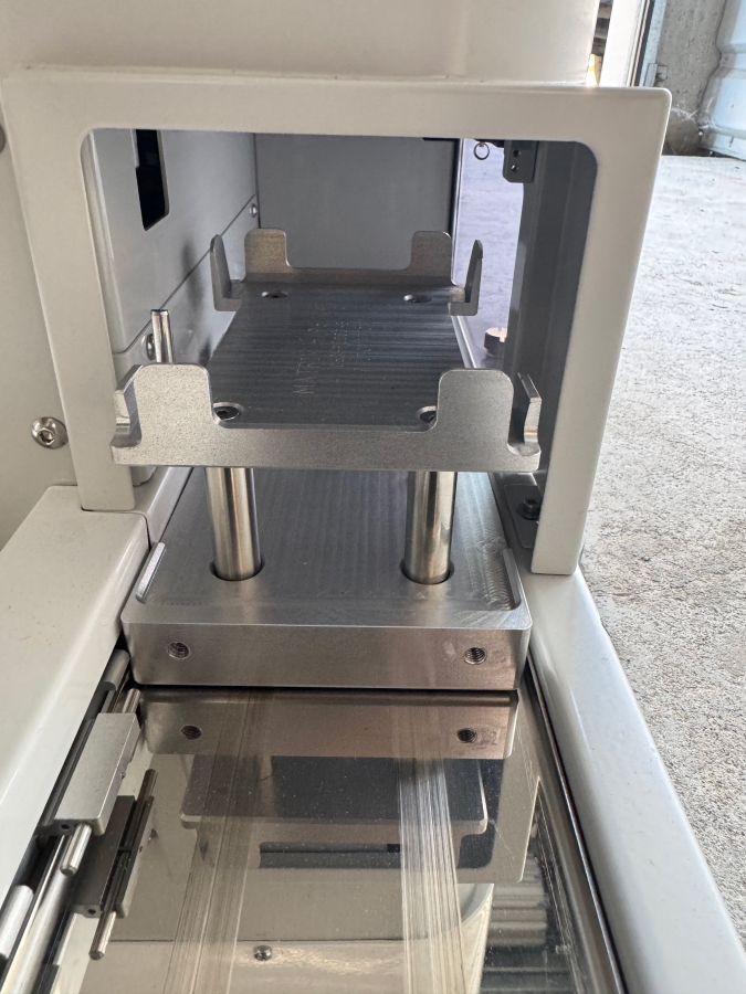 Thermo Scientific Sartorius TAP Capit-All IS Automated Tube Capper/Decapper ; SN:P6/057, photo 4 of 9