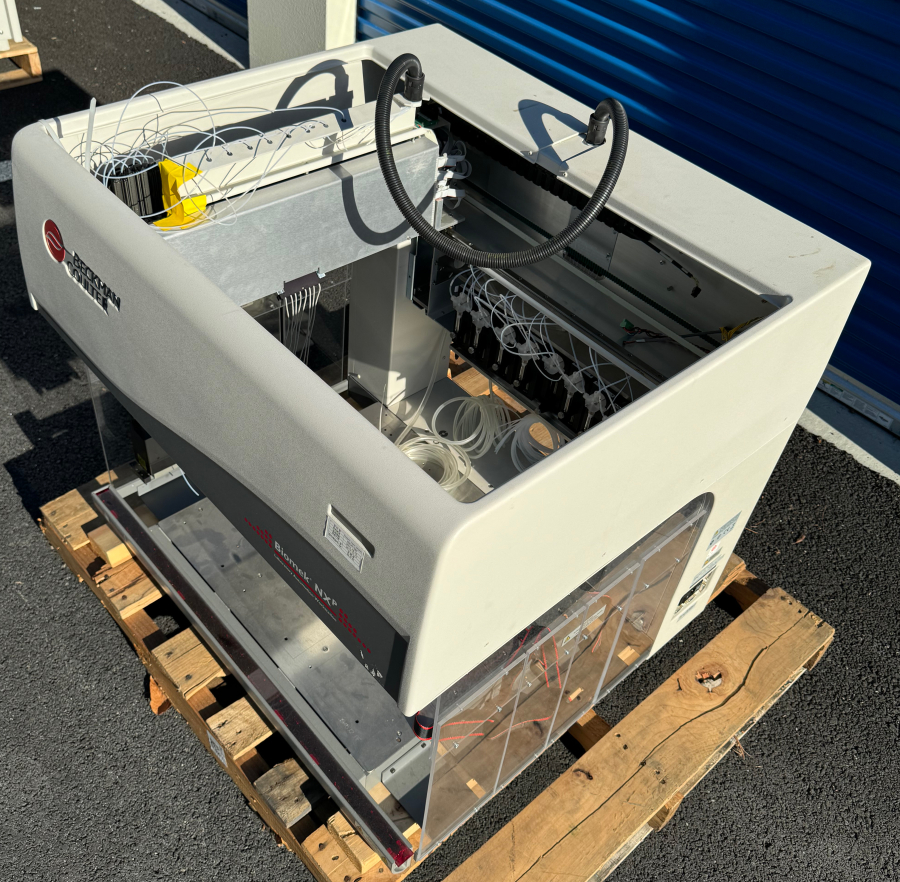 Beckman A31840 Biomek NXP Automated Liquid Handler Workstation; SN:A318400559, photo 6 of 11