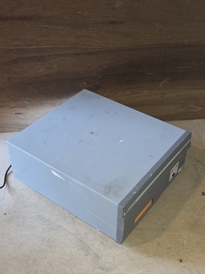 Molecular Devices IonFlux HT Automated Patch Clamp Electrophysiology unit; SN:0161/IFHT168, photo 10 of 16