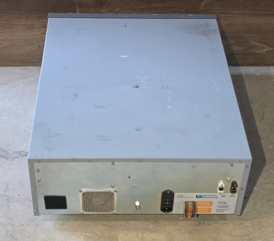Molecular Devices IonFlux HT Automated Patch Clamp Electrophysiology unit; SN:0161/IFHT168, photo 12 of 16