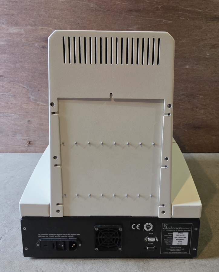 Seahorse Bioscience XF24-3 Extracellular Flux Analyzer w/ Monitor; SN:101434A/101388, photo 9 of 29
