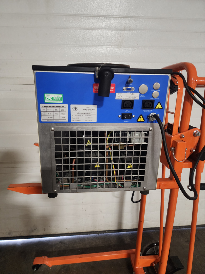 VirTis 3.5L DBTZL-105 412612 Benchtop freeze dryer; SN:219839, photo 6 of 11