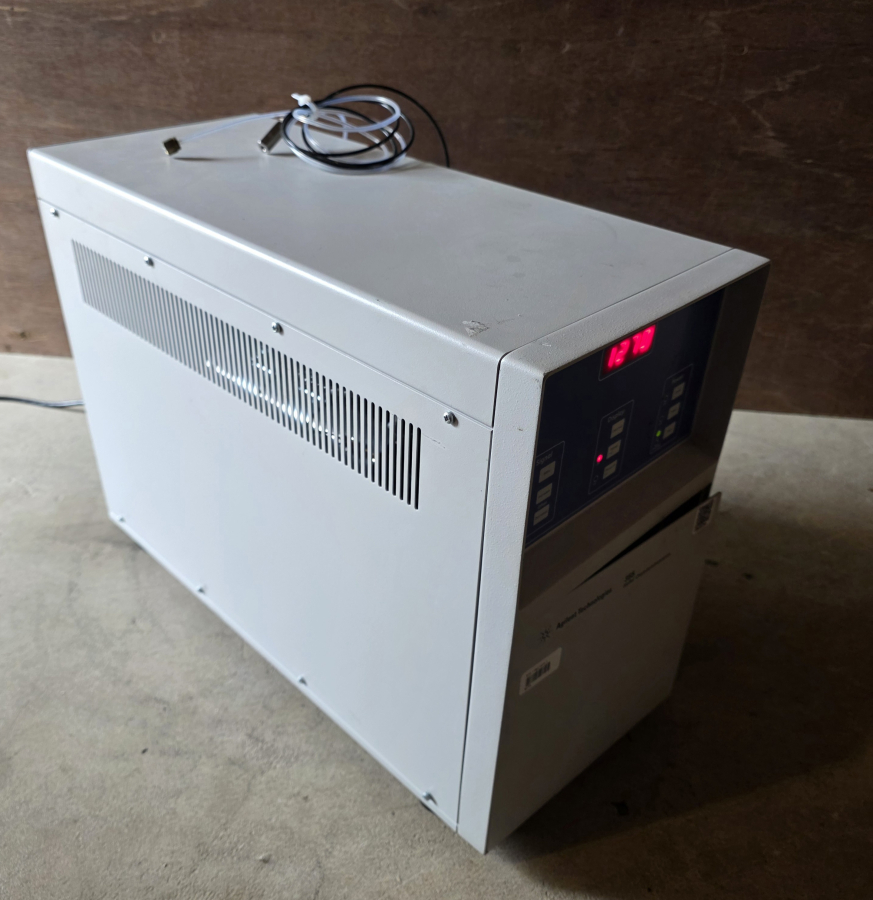 Agilent G6644A 355 Sulfur Chemilumescence Detector SCD; SN:US10711001, photo 8 of 24