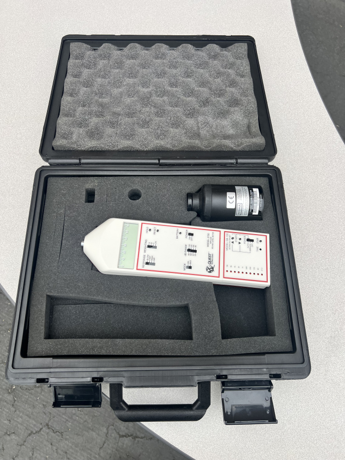 Quest 2700 Industrial Sound Level Meter w/ QC-10/QC-20 sound calibrator; SN:HWE010030, photo 1 of 5