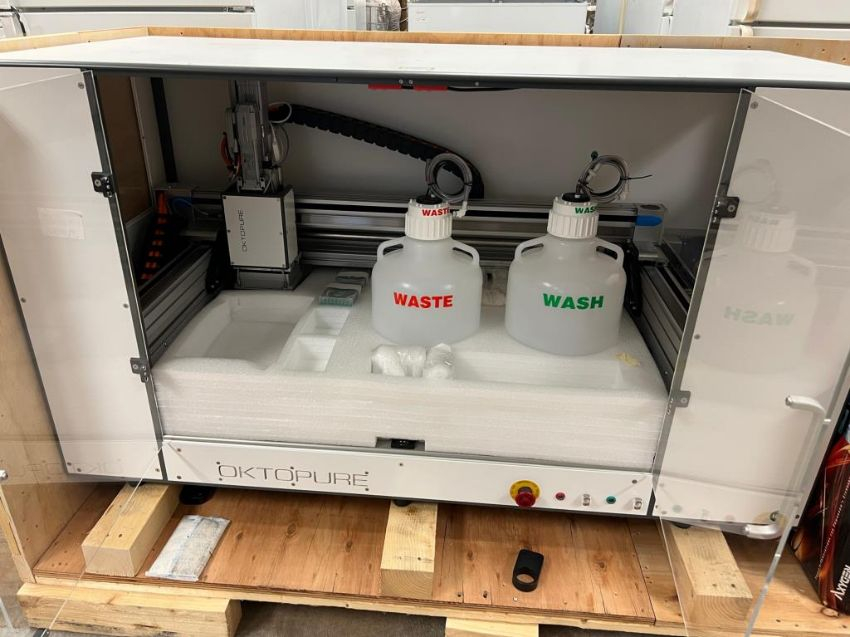 LGC OKTOPURE DNA Extraction and Liquid Handler System; SN:09-00188, photo 37 of 41