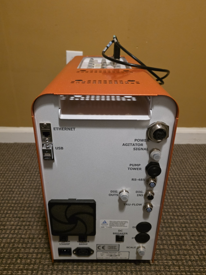 Finesse G3Lab Universal F100-2277-303 Rev 4 Biroreactor controller, manifold, pump; SN:AH5441610015/3/4/6/7/8/9/12, photo 23 of 36
