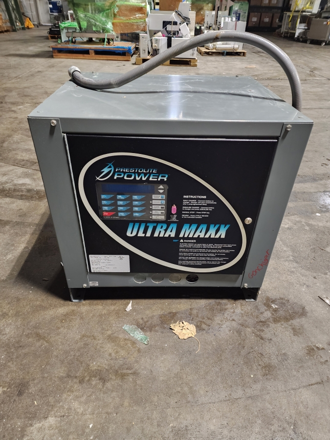 Ametek Prestolite Power 680T3-12UM Power Ultra Maxx industrial battery charger, photo 1 of 8