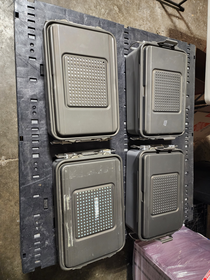 Lot of 16 assorted sizes of Genesis sterilization containers, photo 10 of 15