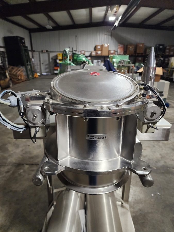 Glatt TKS Split Butterfly Valve Pneumatic Containment Isolation Valve w/ Stainless Tubing, photo 5 of 9