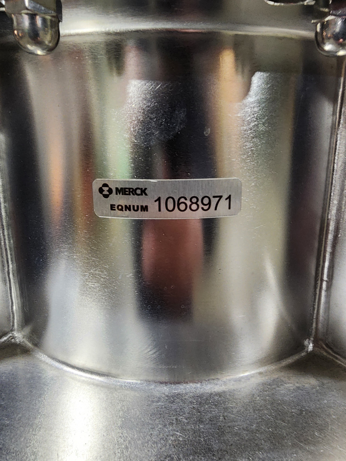Glatt TKS Split Butterfly Valve Pneumatic Containment Valve + Discharge Hopper, photo 6 of 9