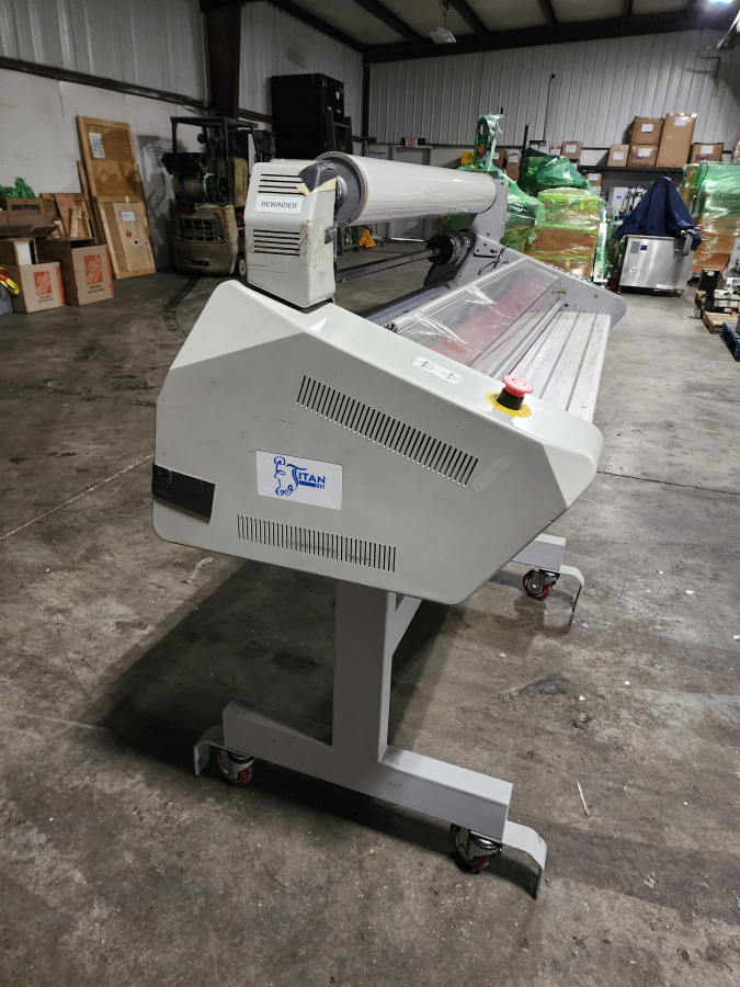 General Binding Corporation Titan 110 Laminator; SN:429717, photo 4 of 10
