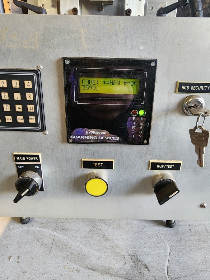 Creative Automation 105 Inserter Feeder w/ Microscan MS-610 Barcode Scanner FIS-0610, photo 9 of 14
