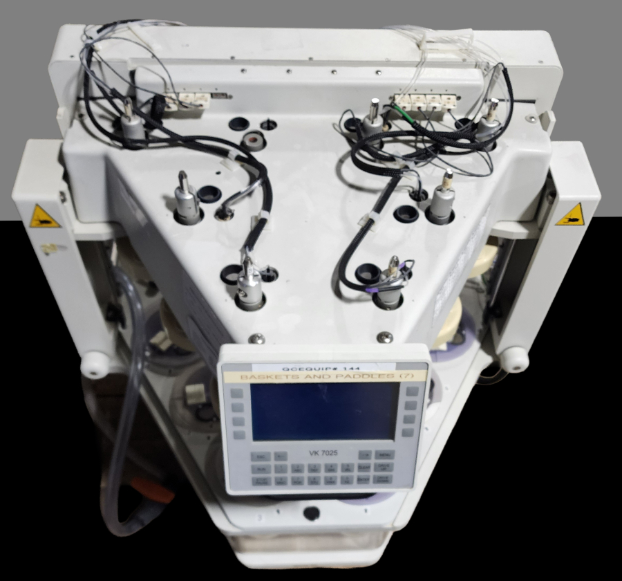 Varian VK7025 Dissolution Tester; SN:9-0168-0707, photo 2 of 12