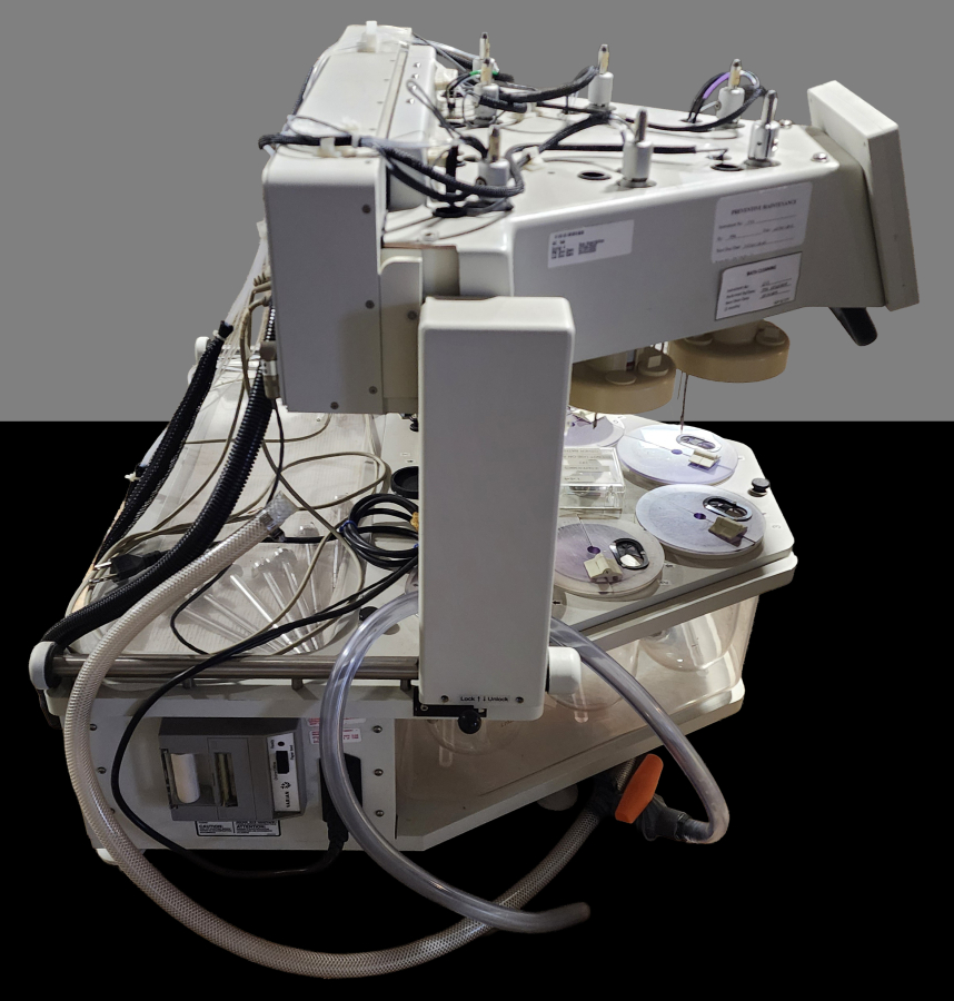 Varian VK7025 Dissolution Tester; SN:9-0168-0707, photo 3 of 12