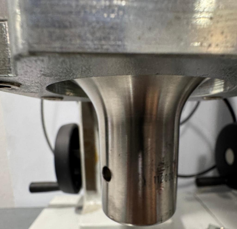 Pair of Herrmann HSDDC 4.5kW 20kHz Ultraschall Ultrasonic Welding Machines; S/N SM11010/12, 0680/11, photo 15 of 31