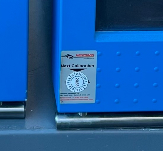 Pair of Herrmann HSDDC 4.5kW 20kHz Ultraschall Ultrasonic Welding Machines; S/N SM11010/12, 0680/11, photo 13 of 31