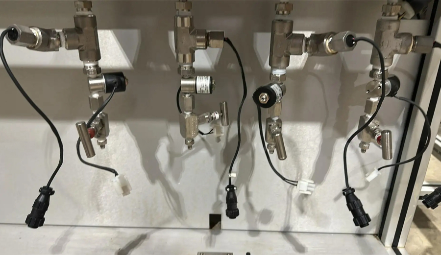 Thar SuperPure SFC350 System; S/N 4363, photo 20 of 75