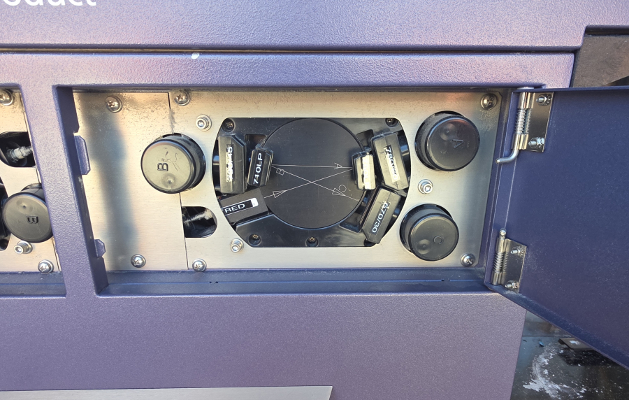 BD Biosciences LSRFortessa Cell Analyzer; S/N H64717700119, photo 24 of 54